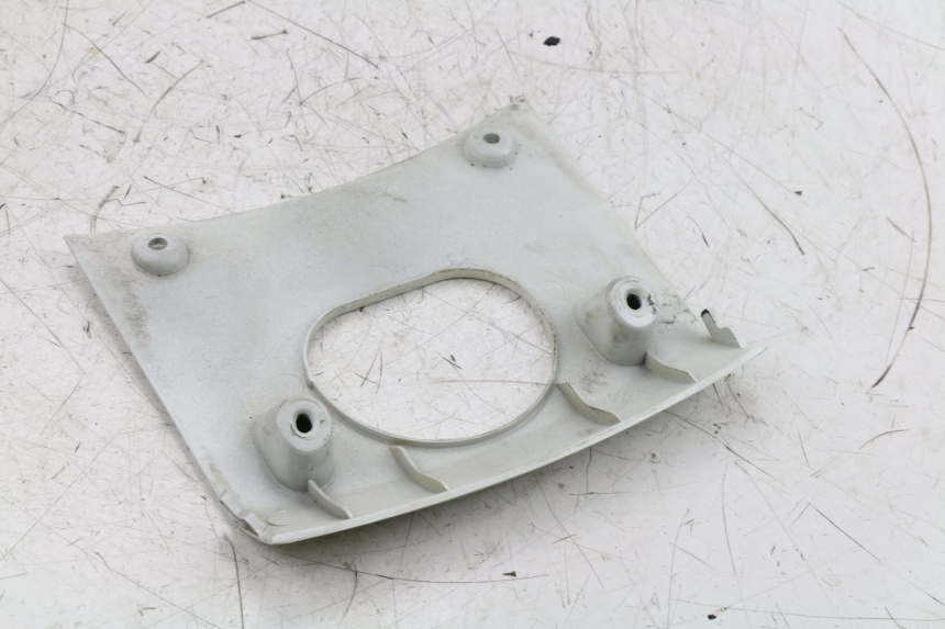 photo de UNTERE HINTERE VERKLEIDUNGSVERBINDUNG TGB X-MOTION XMOTION 125 (2008 - 2014)