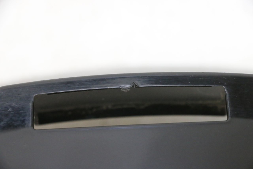 photo de VERKLEIDUNG HINTEN MITTE UNTER PIAGGIO X8 125 (2004 - 2007) - Alternative Perspektive