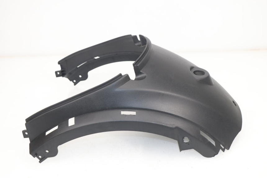 photo de VERKLEIDUNG HINTEN MITTE JM MOTORS MILANO 50 (2014 - 2019)