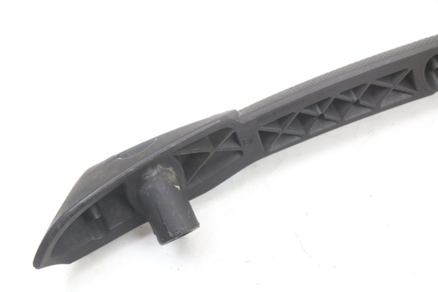 photo de VERKLEIDUNG HINTEN MITTE MOTO GUZZI NORGE 8V GT 1200 (2011 - 2016)