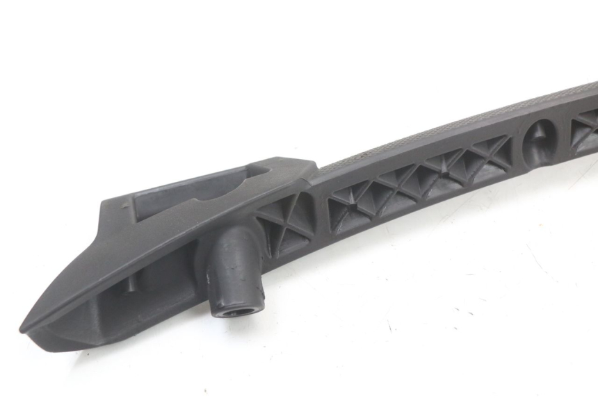 photo de VERKLEIDUNG HINTEN MITTE MOTO GUZZI NORGE 8V GT 1200 (2011 - 2016)