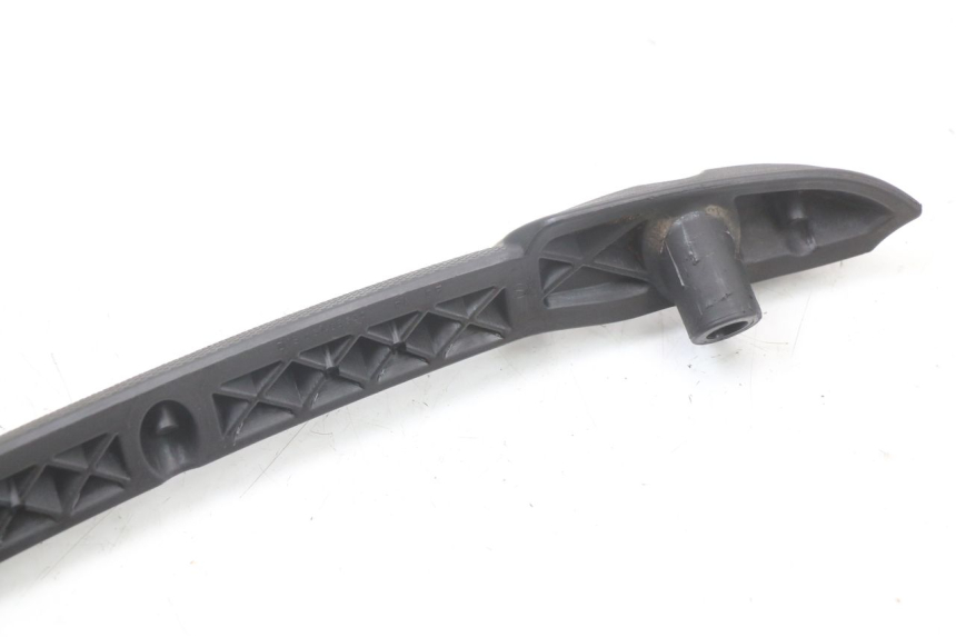 photo de VERKLEIDUNG HINTEN MITTE MOTO GUZZI NORGE 8V GT 1200 (2011 - 2016)