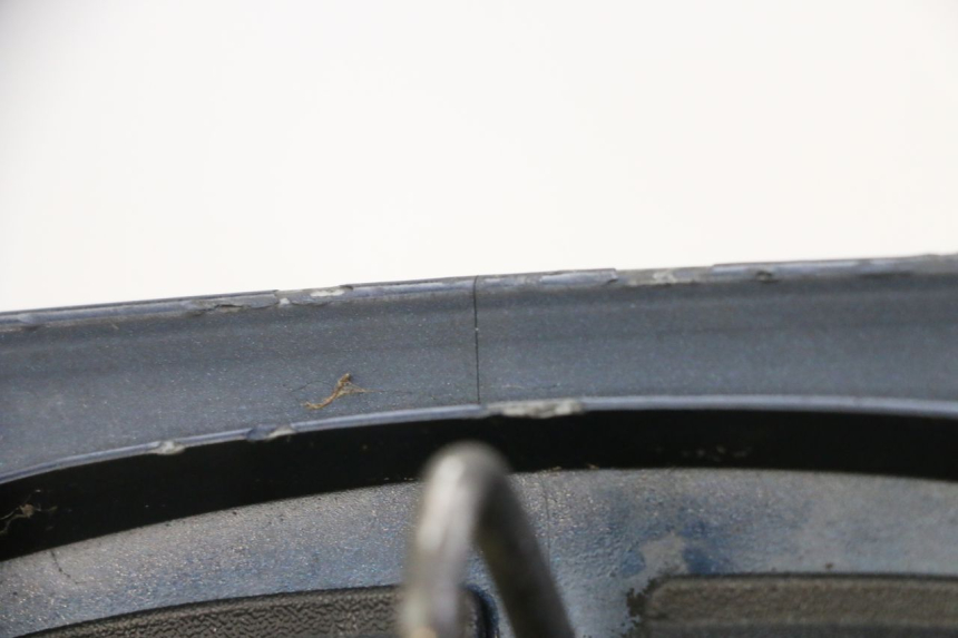 photo de VERKLEIDUNG HINTEN MITTE PIAGGIO MP3 LT 300 (2010 - 2016)