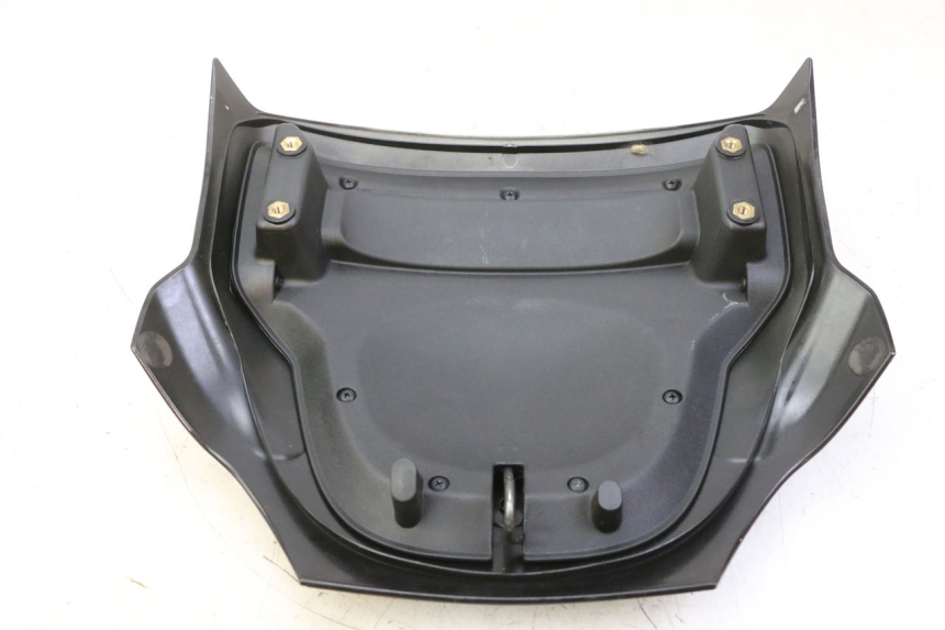 photo de VERKLEIDUNG HINTEN MITTE PIAGGIO MP3 RL 250 (2007 - 2010)