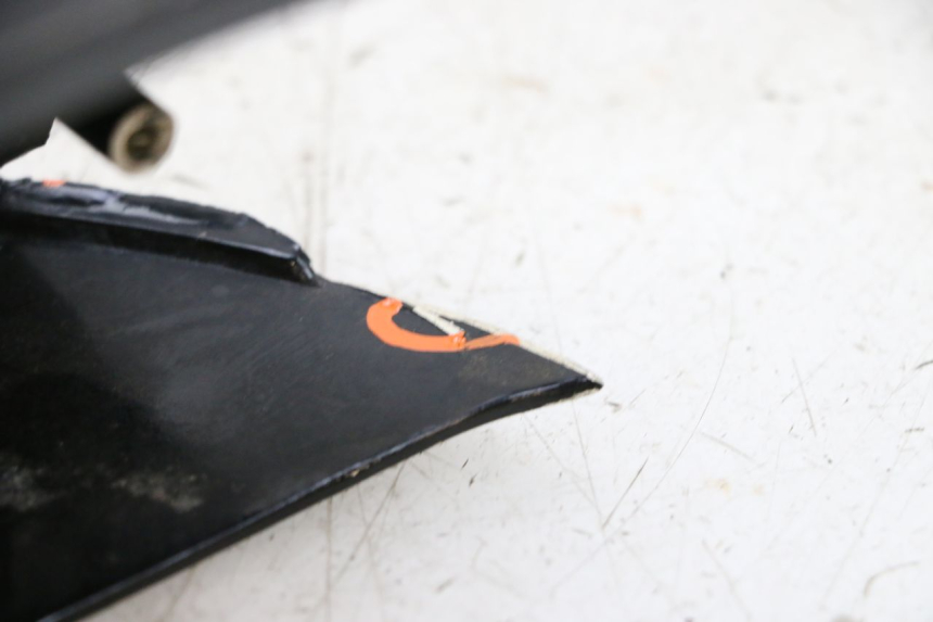 photo de VERKLEIDUNG HINTEN MITTE HONDA NSR R 125 (1994 - 2003) - Alternative Perspektive