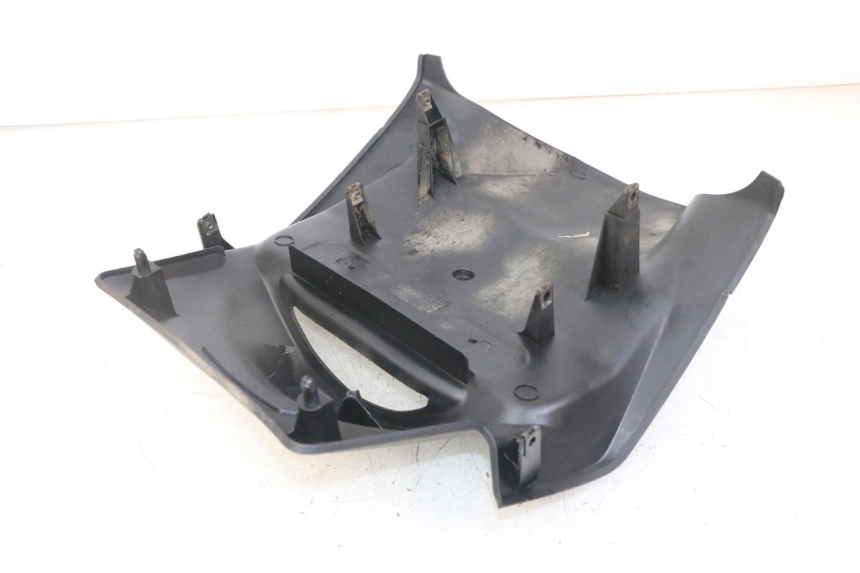 photo de VERKLEIDUNG HINTEN MITTE HONDA NTV DEAUVILLE ABS 700 (2007 - 2016)