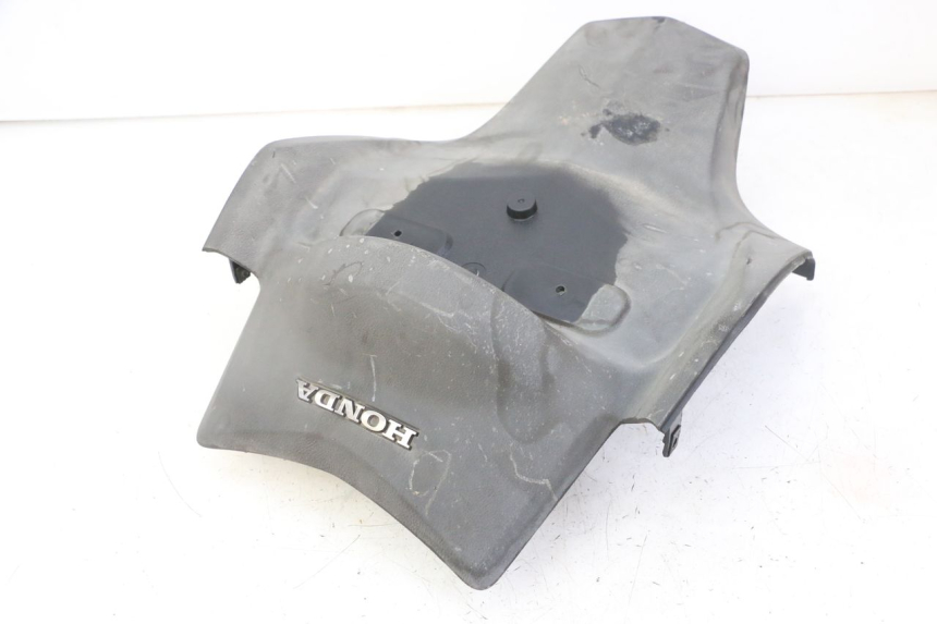 photo de VERKLEIDUNG HINTEN MITTE HONDA NTV DEAUVILLE ABS 700 (2007 - 2016)