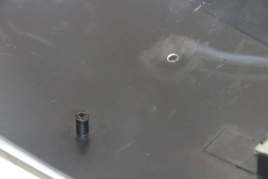 photo de VERKLEIDUNG HINTEN MITTE RAZZO STR 50 (2009 - 2018)