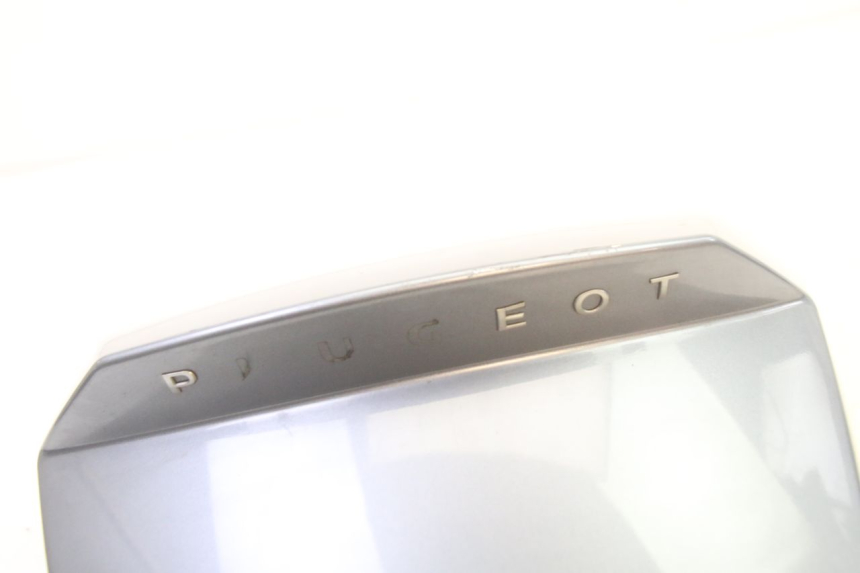 photo de VERKLEIDUNG HINTEN MITTE PEUGEOT SATELIS 250 (2006 - 2012)