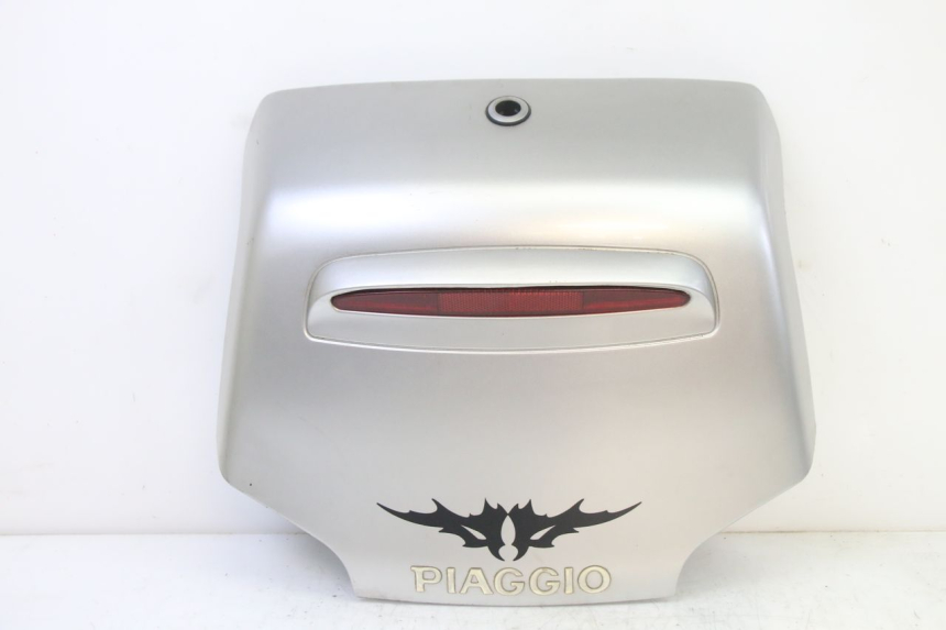 photo de VERKLEIDUNG HINTEN MITTE PIAGGIO SUPER LX 125 (2000 - 2003)