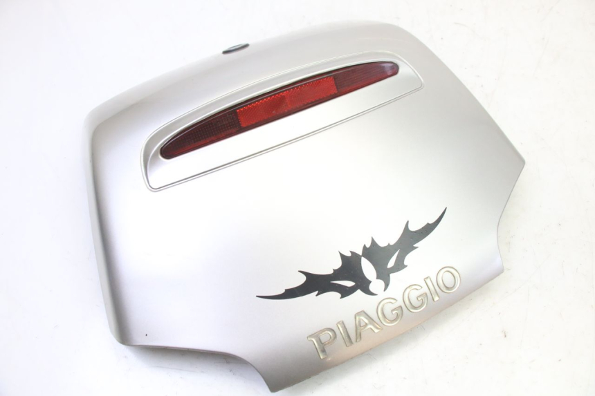 photo de VERKLEIDUNG HINTEN MITTE PIAGGIO SUPER LX 125 (2000 - 2003)