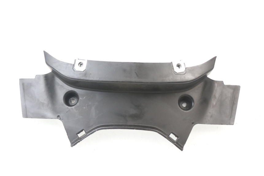 photo de VERKLEIDUNG HINTEN MITTE OBEN BMW C SPORT 650 (2015 - 2021)