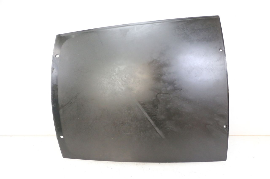 photo de VERKLEIDUNG HINTEN MITTE OBEN BMW C1 125 (2000 - 2003)