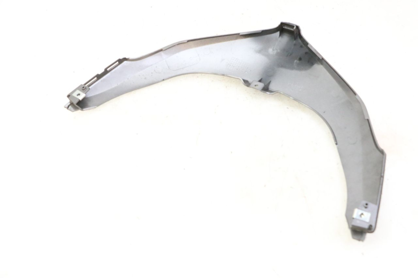 photo de VERKLEIDUNG HINTEN MITTE OBEN HONDA FORZA ABS 300 (2013 - 2019)