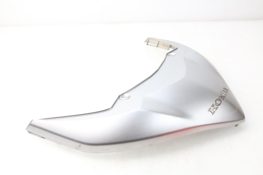 photo de VERKLEIDUNG HINTEN MITTE OBEN HONDA NSS EX FORZA 250 (2008 - 2009)