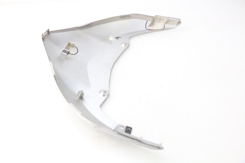 photo de VERKLEIDUNG HINTEN MITTE OBEN HONDA NSS EX FORZA 250 (2008 - 2009)