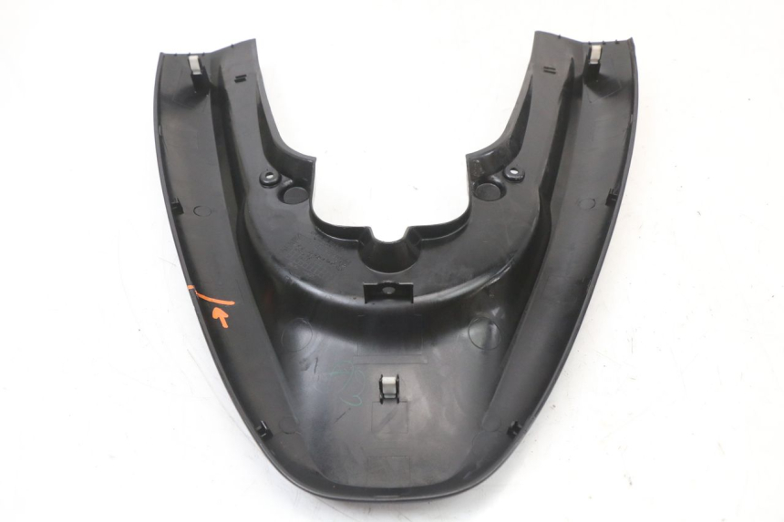 photo de VERKLEIDUNG HINTEN MITTE OBEN HONDA PCX (JF28) 125 (2009 - 2011)