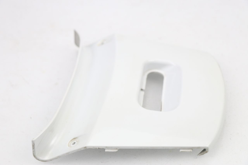 photo de VERKLEIDUNG HINTEN MITTE OBEN KYMCO XCITING 500 (2007 - 2010)