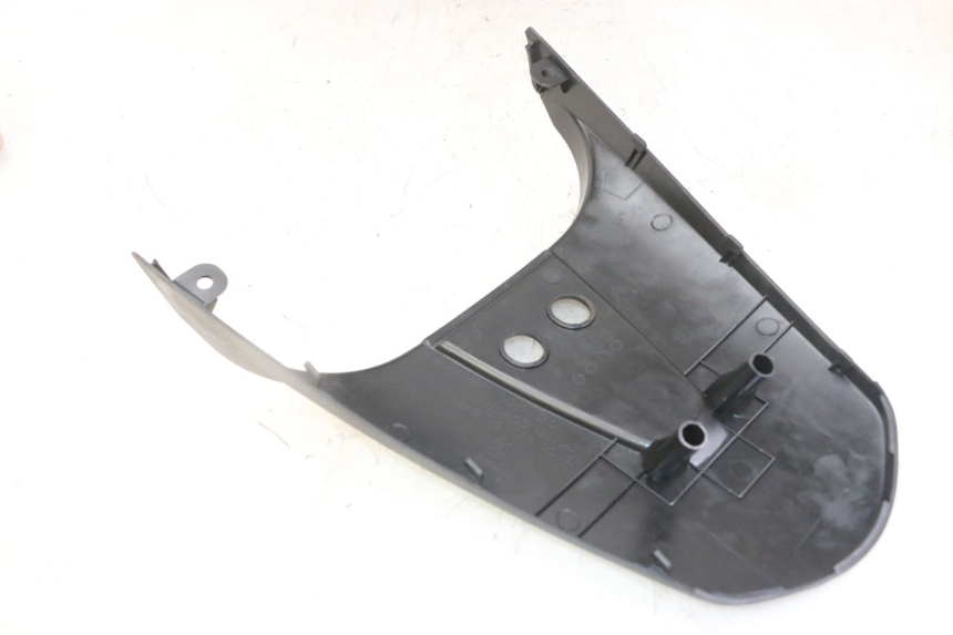 photo de VERKLEIDUNG HINTEN MITTE OBEN KYMCO LIKE 4T 50 (2019 - 2025)