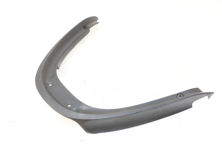 photo de VERKLEIDUNG HINTEN MITTE OBEN PIAGGIO MP3 HPE 310 (2024 - 2025)