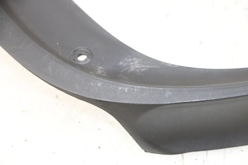 photo de VERKLEIDUNG HINTEN MITTE OBEN PIAGGIO MP3 HPE 310 (2024 - 2025)