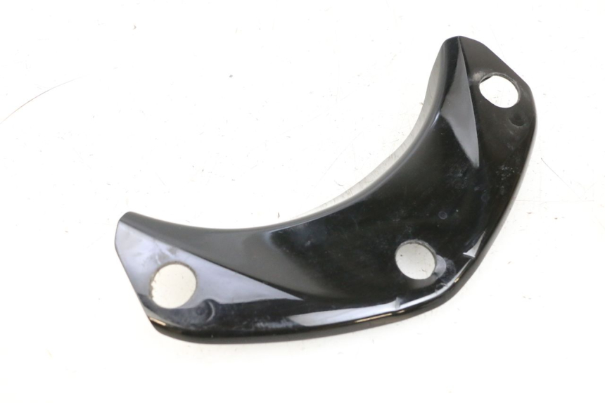 photo de VERKLEIDUNG HINTEN MITTE OBEN YAMAHA NEO'S CORE 1 (2022 - 2026) - Alternative Perspektive