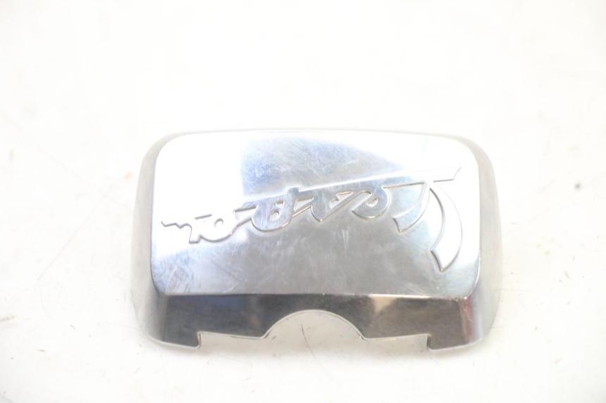 photo de VERKLEIDUNG HINTEN MITTE OBEN PIAGGIO VESPA S 2T 50 (2007 - 2014)