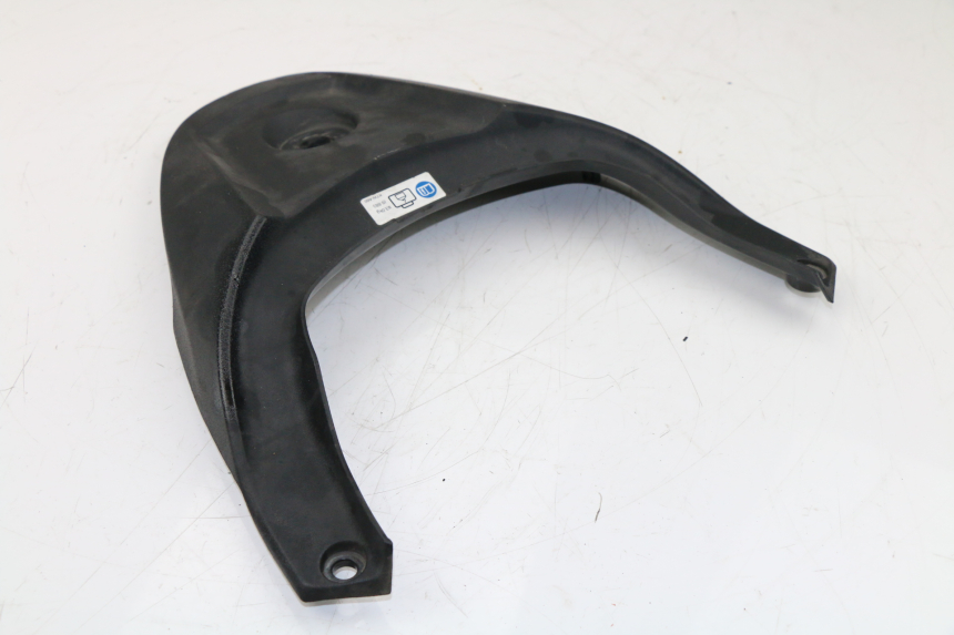 photo de VERKLEIDUNG HINTEN MITTE OBEN HONDA SH 300 (2011)