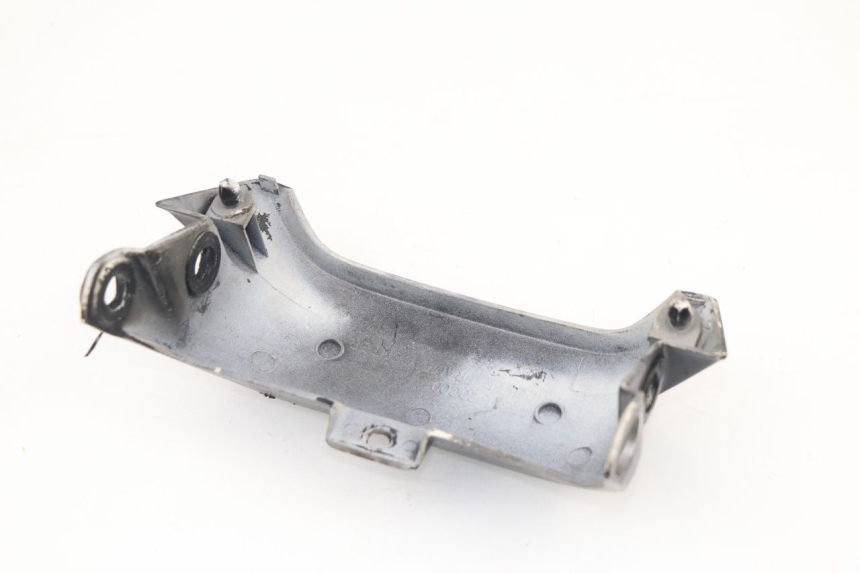 photo de VERKLEIDUNG HINTEN MITTE OBEN SUZUKI GSX F GSXF 750 (1988 - 1998)