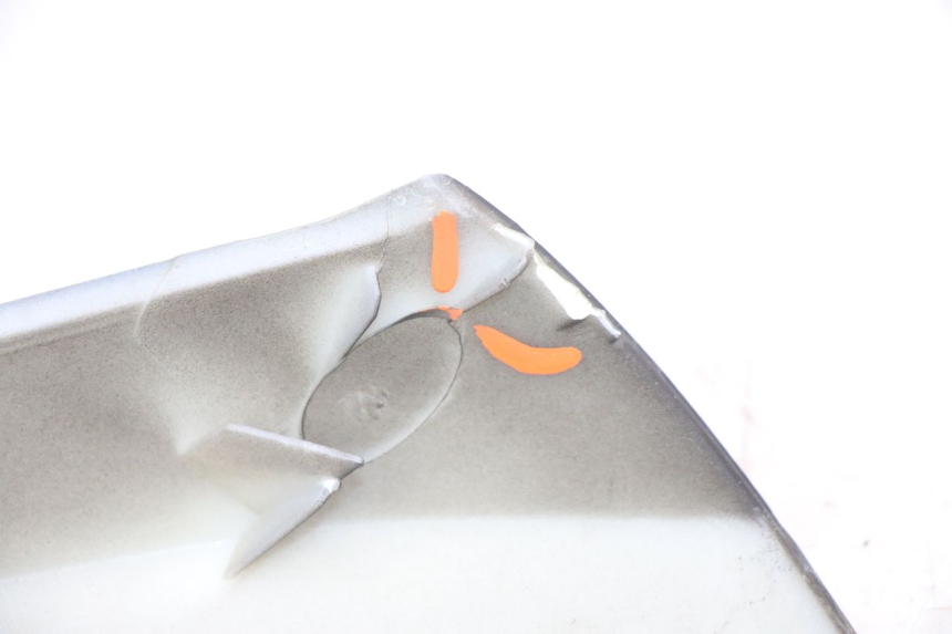photo de OBERE HINTERE VERKLEIDUNGSVERBINDUNG APRILIA SXR 50 (2021 - 2023)
