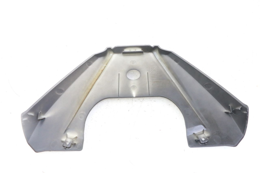 photo de OBERE HINTERE VERKLEIDUNGSVERBINDUNG APRILIA SXR 50 (2021 - 2023)