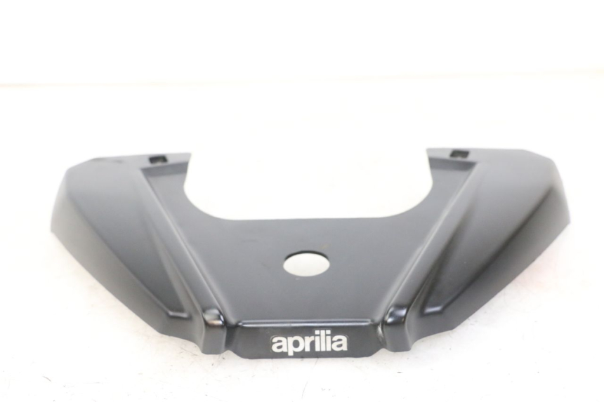photo de OBERE HINTERE VERKLEIDUNGSVERBINDUNG APRILIA SXR 50 (2021 - 2023)