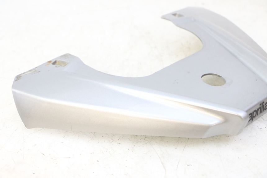photo de OBERE HINTERE VERKLEIDUNGSVERBINDUNG APRILIA SXR 50 (2021 - 2023)