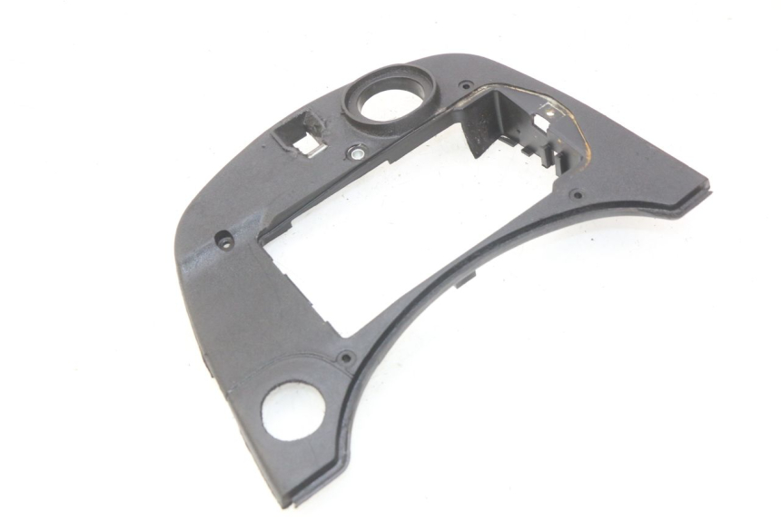 photo de VERKLEIDUNG HINTEN MITTE OBEN PIAGGIO VESPA S 2T 50 (2007 - 2014)