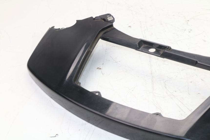 photo de VERKLEIDUNG HINTEN MITTE OBEN PIAGGIO X10 500 (2012 - 2018)