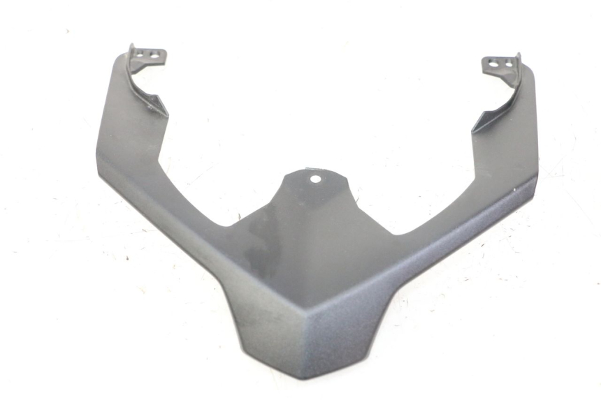 photo de VERKLEIDUNG HINTEN MITTE OBEN YAMAHA XMAX X-MAX 125 (2021 - 2025)