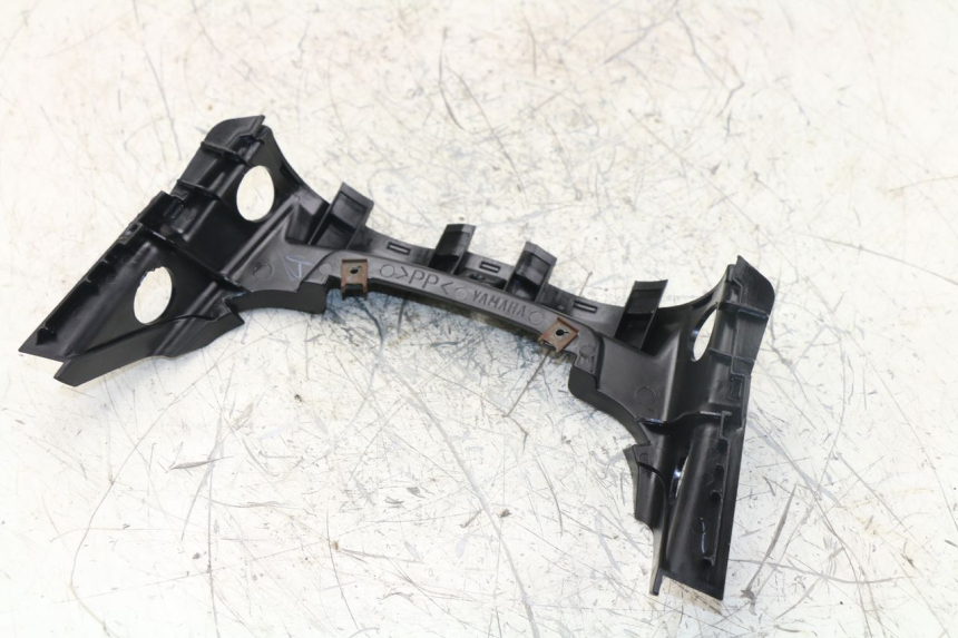 photo de VERKLEIDUNG HINTEN MITTE OBEN YAMAHA BW'S BWS 125 (2010 - 2013)