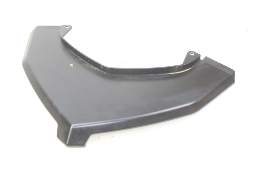 photo de OBERES HINTERES VERKLEIDUNGSTEILVERBINDER YAMASAKI YM T 125 (2015 - 2020)