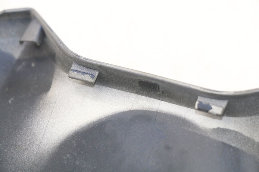photo de VERKLEIDUNG HINTEN MITTE OBEN YAMAHA YP T-MAX TMAX 530 (2017 - 2020)
