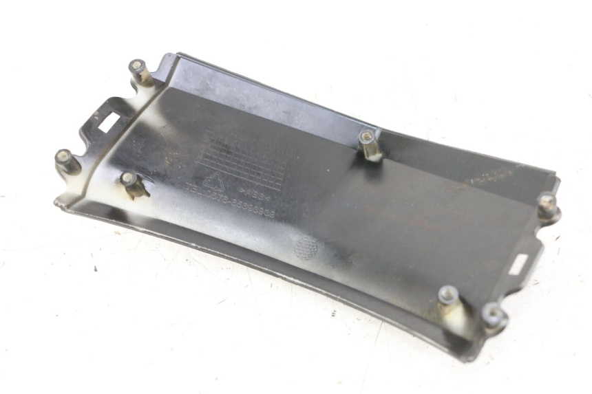 photo de VERKLEIDUNG HINTEN MITTE TNT MOTOR BOSTON 4T 50 (2018 - 2025)