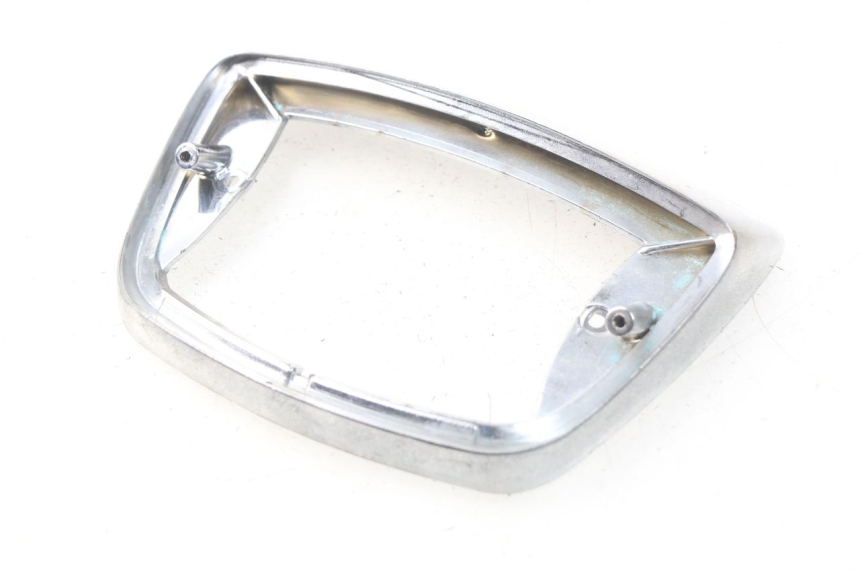 photo de VERKLEIDUNG HINTEN MITTE PIAGGIO VESPA LX IE 125 (2010 - 2012)