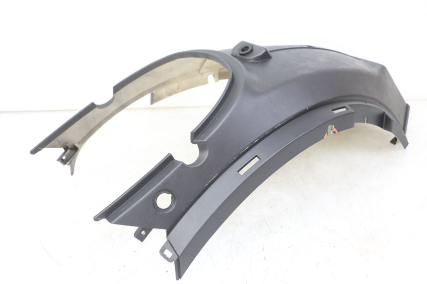 photo de VERKLEIDUNG HINTEN MITTE JM MOTORS VX 125 (2022 - 2025) - Technische Nahaufnahme
