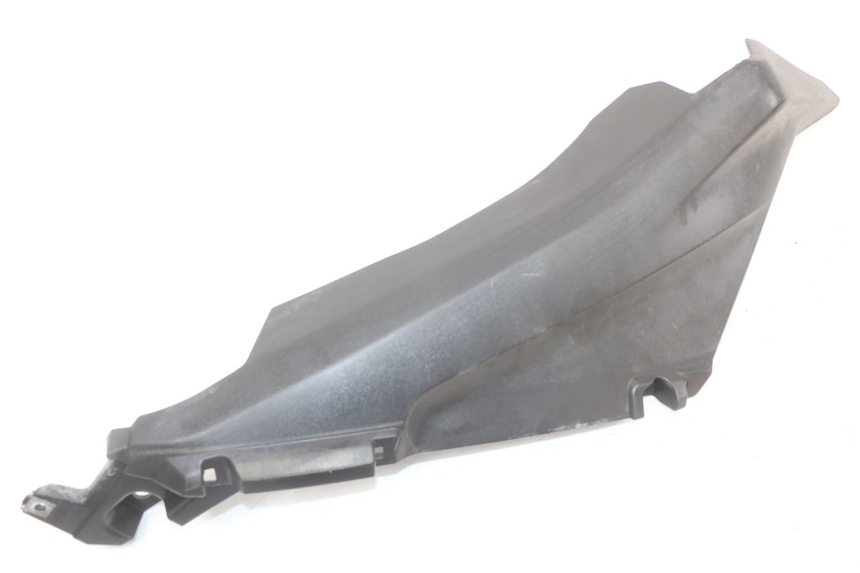 photo de VERKLEIDUNG HINTEN MITTE YAMAHA XMAX X-MAX ABS 125 (2017 - 2020)
