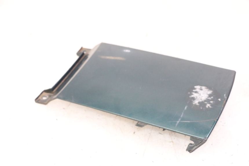 photo de VERKLEIDUNG HINTEN MITTE YAMAHA XJN DIVERSION 600 (2000 - 2003)