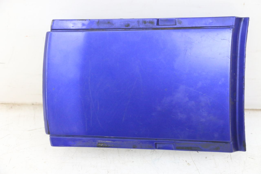 photo de VERKLEIDUNG HINTEN MITTE YAMAHA FZS FAZER 600 (2001 - 2003)