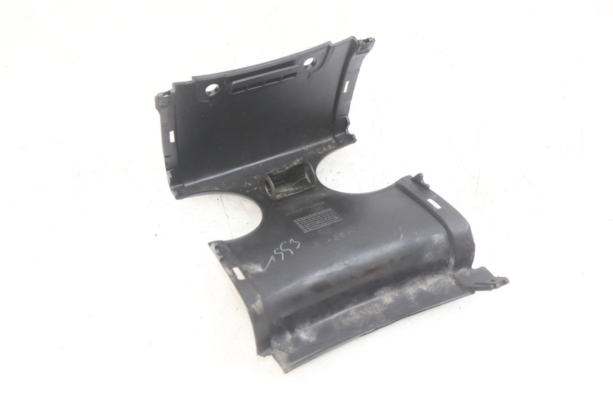 photo de HECKVERKLEIDUNG VERBINDUNG YAMAHA YP MAJESTY 125 (2007 - 2010)