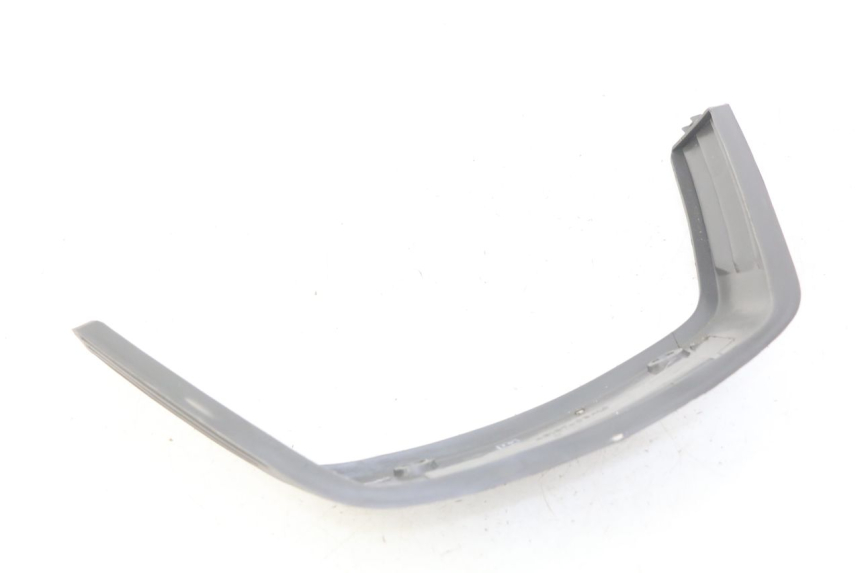 photo de VORDERE VERKLEIDUNGSVERBINDUNG SUZUKI CP 80 (1985 - 1996)