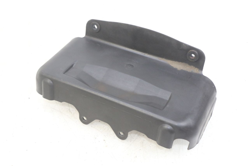 photo de UNTERE VERKLEIDUNGSSCHEIBE VORNE BMW C1 125 (2000 - 2003)