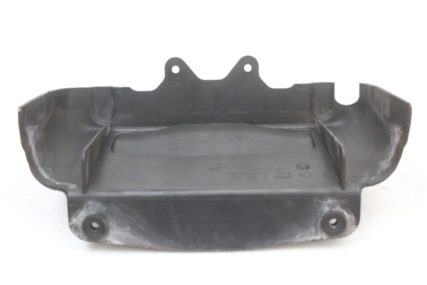 photo de UNTERE VERKLEIDUNGSSCHEIBE VORNE BMW C1 125 (2000 - 2003)