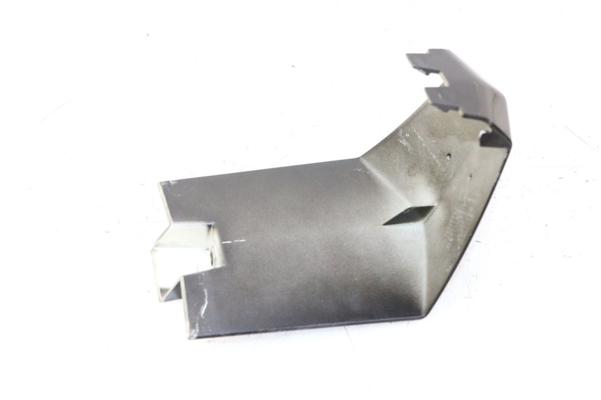 photo de UNTERE VERKLEIDUNGSSCHEIBE VORNE PEUGEOT CITYSTAR 50 (2013 - 2017)